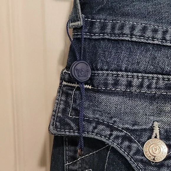 TRUE RELIGION Slim Jean's sz29BinT